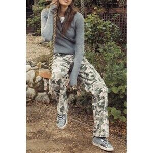 Celebrity Pink CAMO Women's Wide-Leg Parachute Jeans Sz 5/27 Green Utility